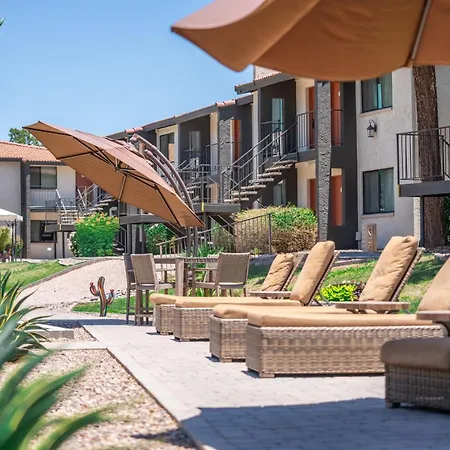 224 Fully Furnished, Wifi Included Appartement